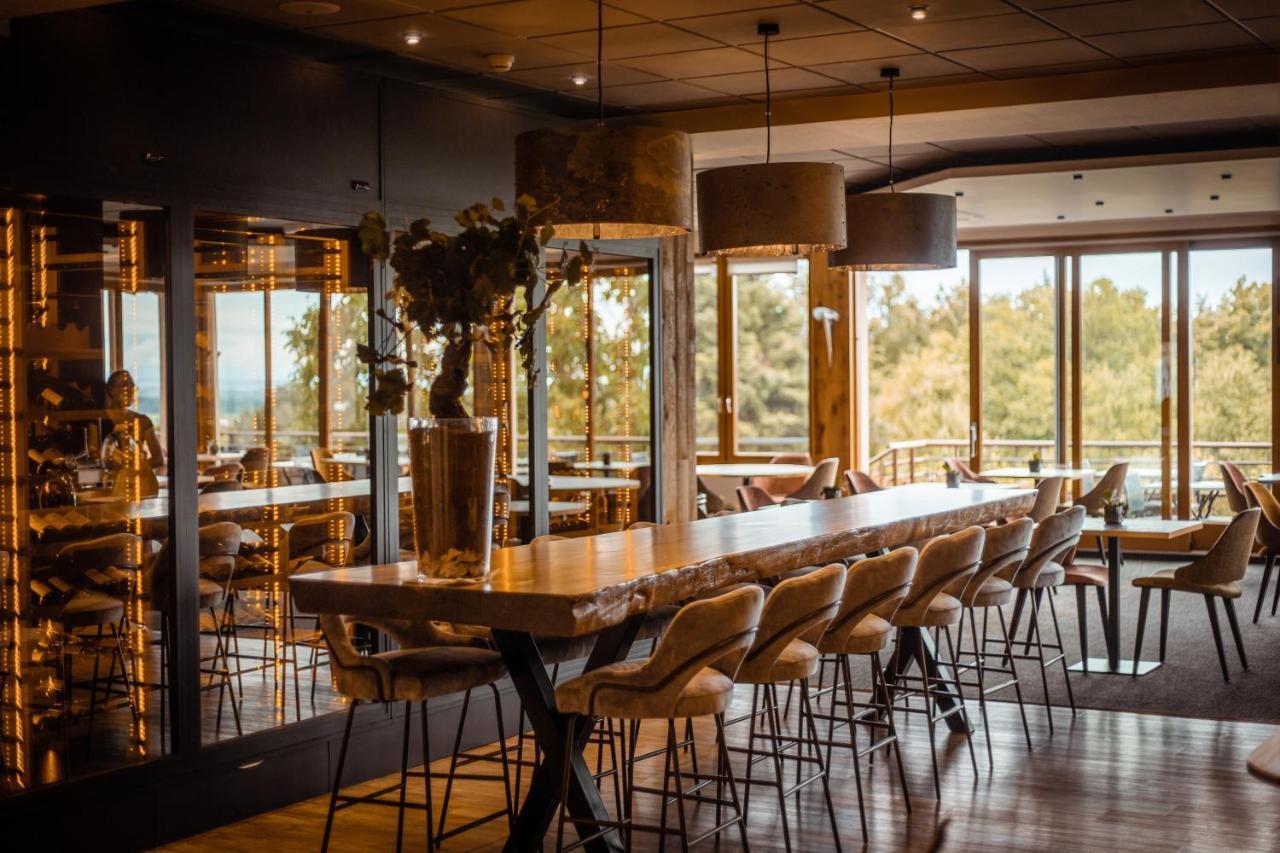 Hotel Du Bollenberg - Restaurant "Cote Plaine" - Spa De La Colline Westhalten Εξωτερικό φωτογραφία